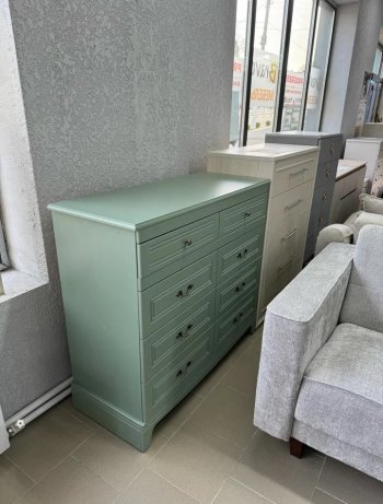 Комод 8 ящиков Лорето, зеленый самшит (БМ) в Красноуральске - krasnouralsk.mebel-e96.ru