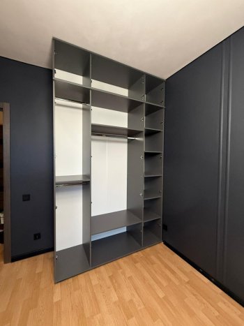 Шкаф 1600 мм 4-х створчатый Норд с антресолью графит (Миф) в Красноуральске - krasnouralsk.mebel-e96.ru